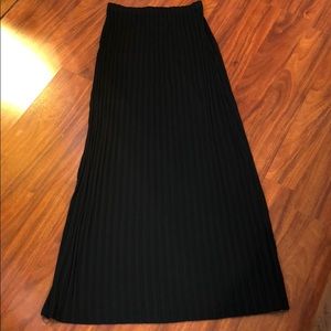 SANS TAMBOURS NI TROMPETTES skirt